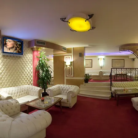 Otel Capitol