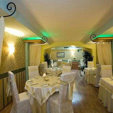 Capitol Hotell Varna