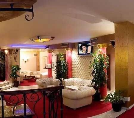 Otel Capitol
