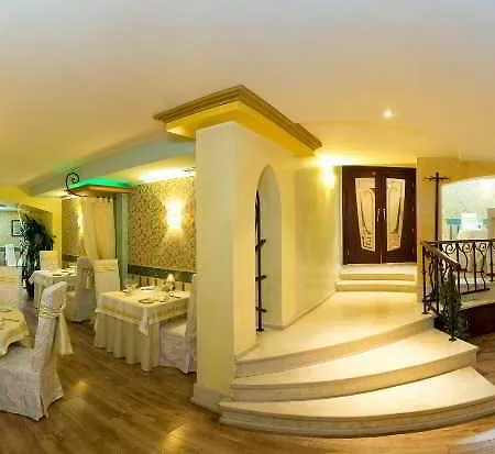 Capitol Otel 4*