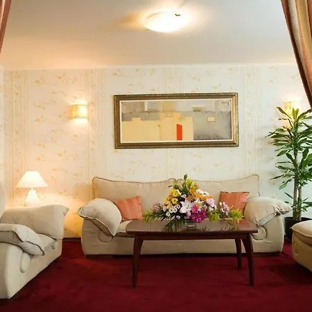 Capitol Szálloda 4*