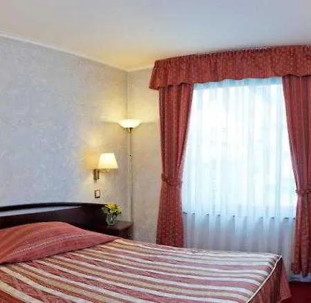 Capitol 4* Varna
